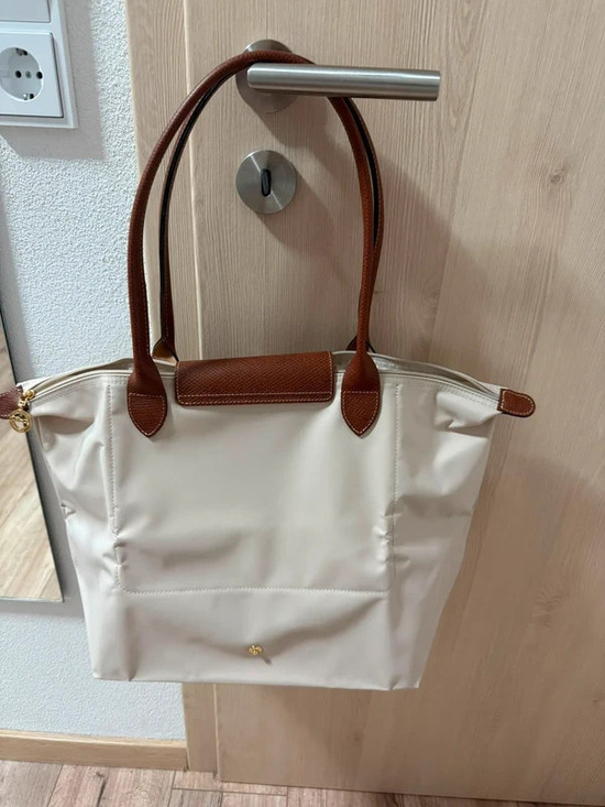 Longchamp Handbags - LONGCHAMP Roseau Top Handle Satchel